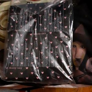 Mary Kay travel roll bag
